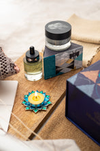 Load image into Gallery viewer, LOVE, INDUS: X Makaibari Limited Edition Gift Box
